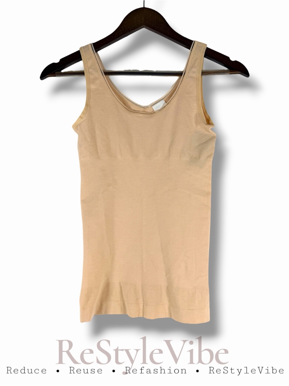 YUMMIE Women’s Size S/M Tank Top Reversible Style NWT Nude/Tan 2-Way Shaping Fit